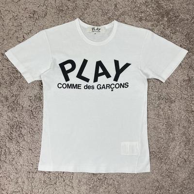 T-shirt PLAY Comme Des Garcons con scritta