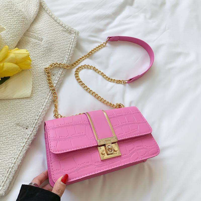 

Underarm small bag women s autumn new fashion trend shoulder bag fashion small square bag fashion messenger bag bag розовый