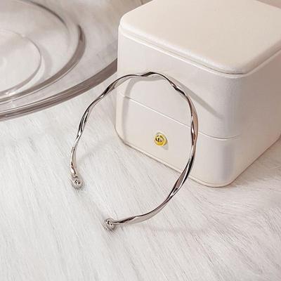 Mobius Eenvoudige Verstelbare Open Ring Armband - Modieus Koppelsontwerp, Hong Kong Stijl voor Vrouwen