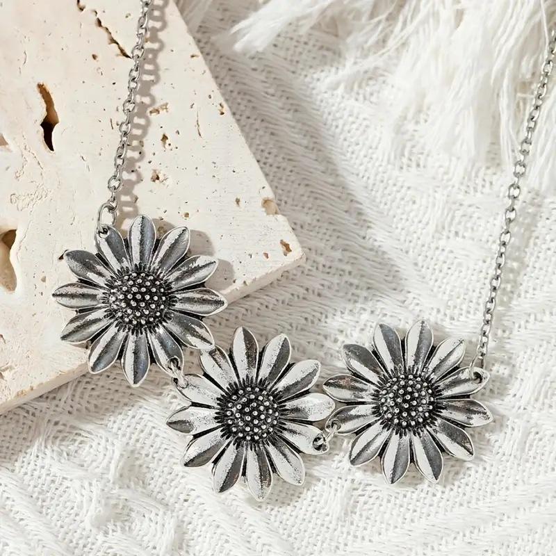 European and American Retro Style Three Sunflower Dangling Necklace Color Necklace