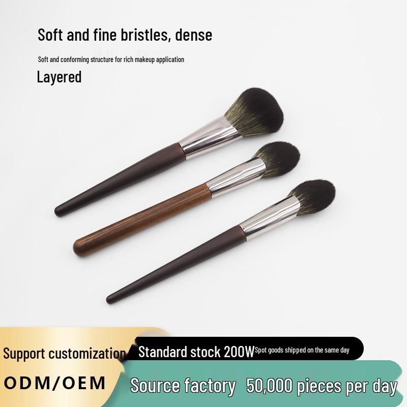 High-End Rosewood Peach Heart Blush & Eyeshadow Brush with Synthetic Bristles