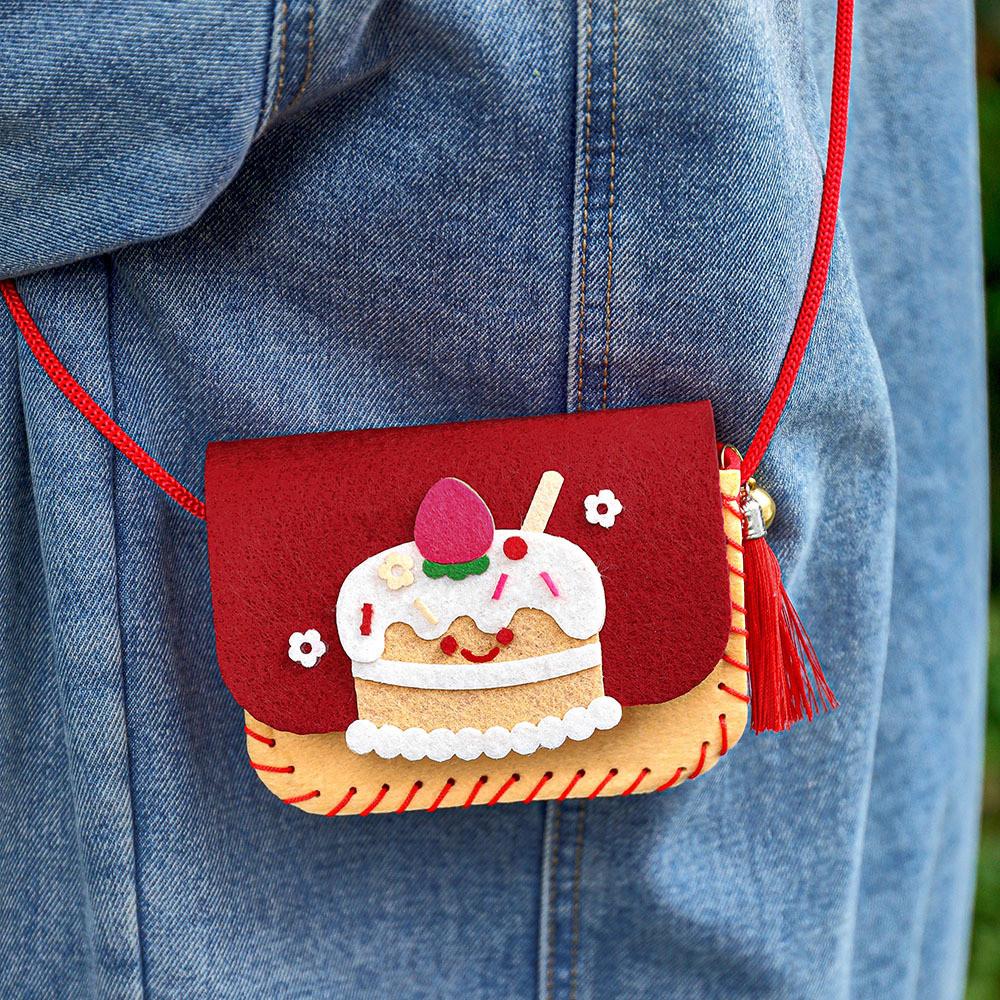 Children Handmade Cartoon Pattern Non Woven Fabric Crossbody Bag Material Set For Kids Handmade Gift