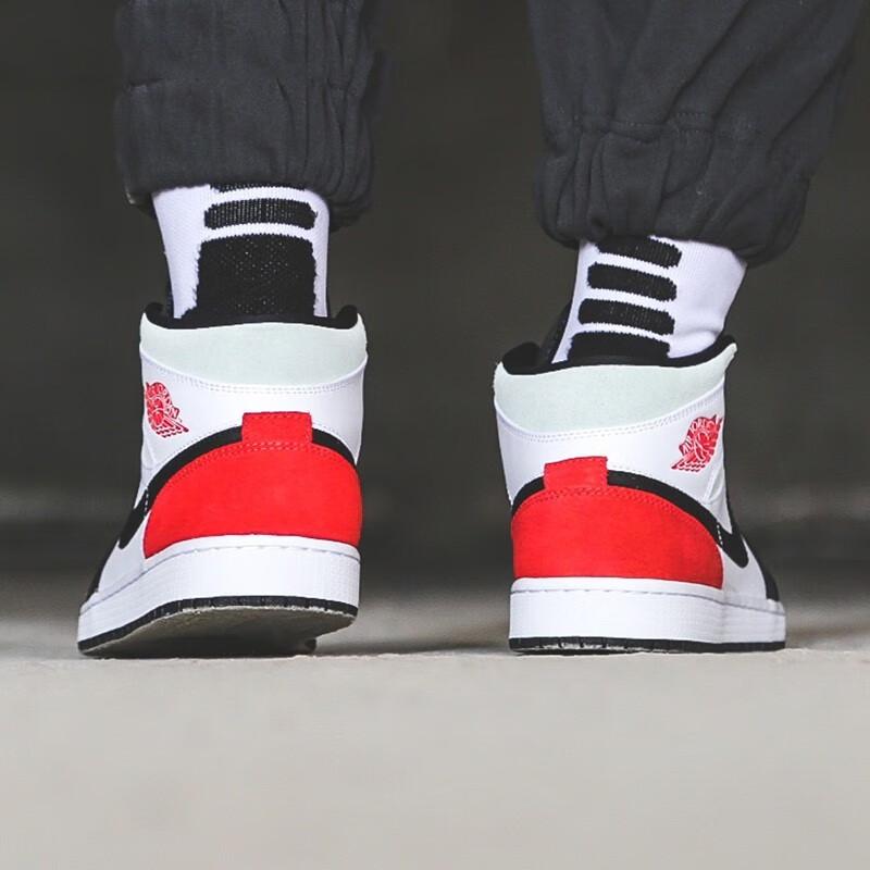 Jordan 1 Mid SE White Black Red Spruce GS BQ6931-100