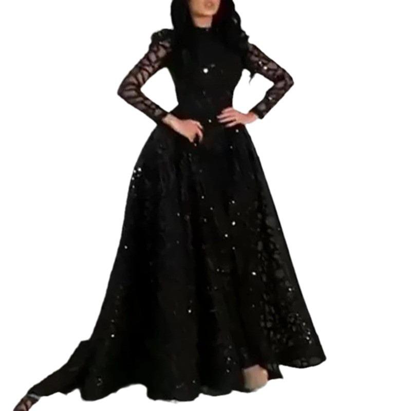 Жалаңаш Маша суретке түскісі келеді