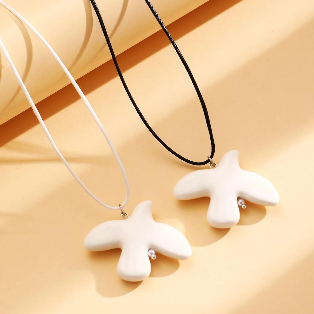 New Fashion White Ceramic Peace Dove Pendant Women Necklace Vintage Geometric Adjustable Rope Sweater Chain Trendy Jewelry Gifts