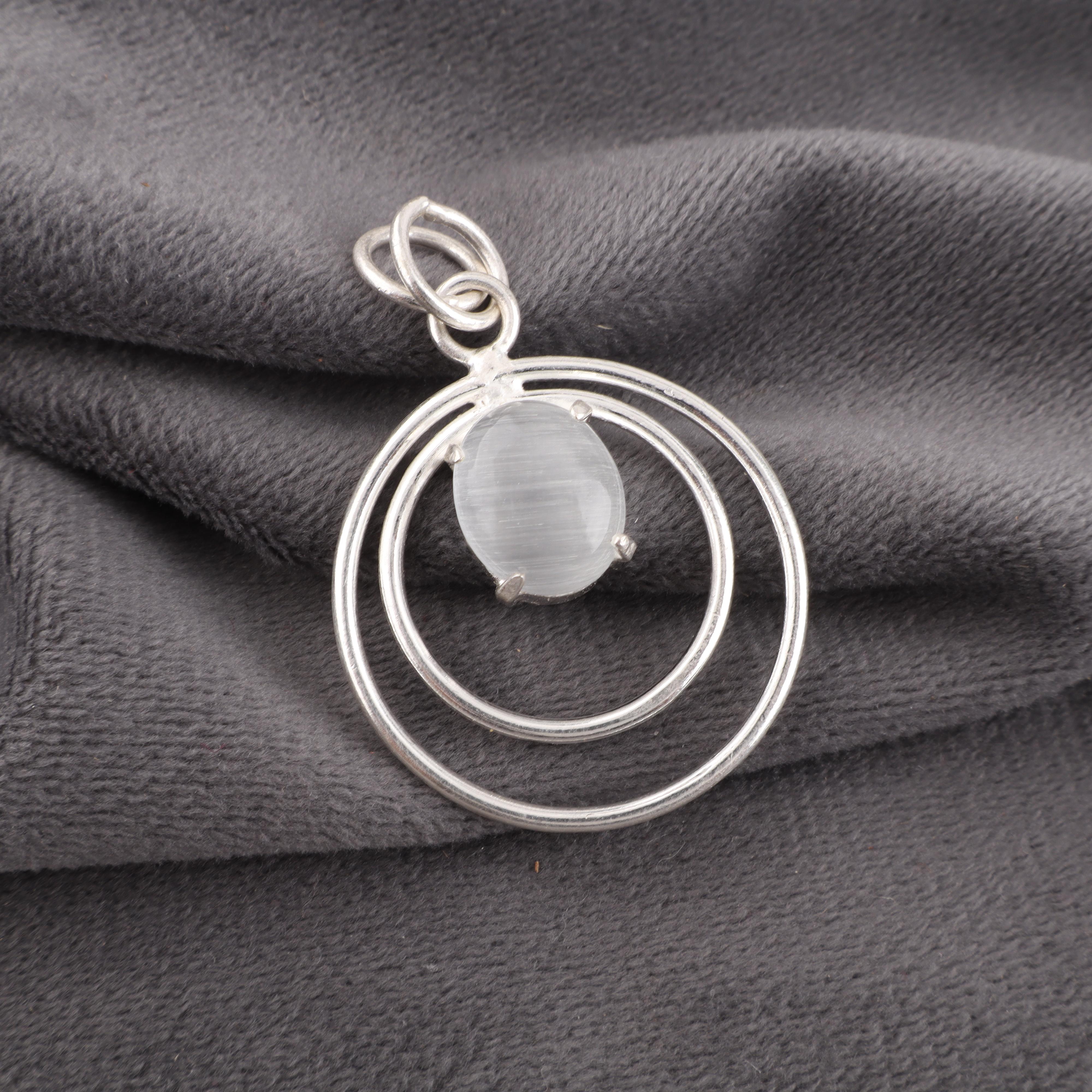 

Ювелирные изделия с селенитом, кулон ручной работы с драгоценными камнями, кулон из стерлингового серебра 925 пробы, антикварные ювелирные изделия, для подарка на помолвку 1.65 Inches белый