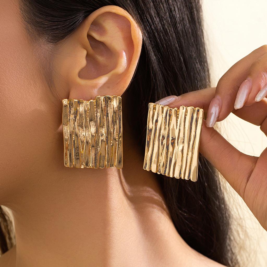 Ingemark 3 Styles Elegant Vintage Gold Color Stripe Stud Earrings Women Hyperbole Geometric Piercing Earrings Classic Jewelry