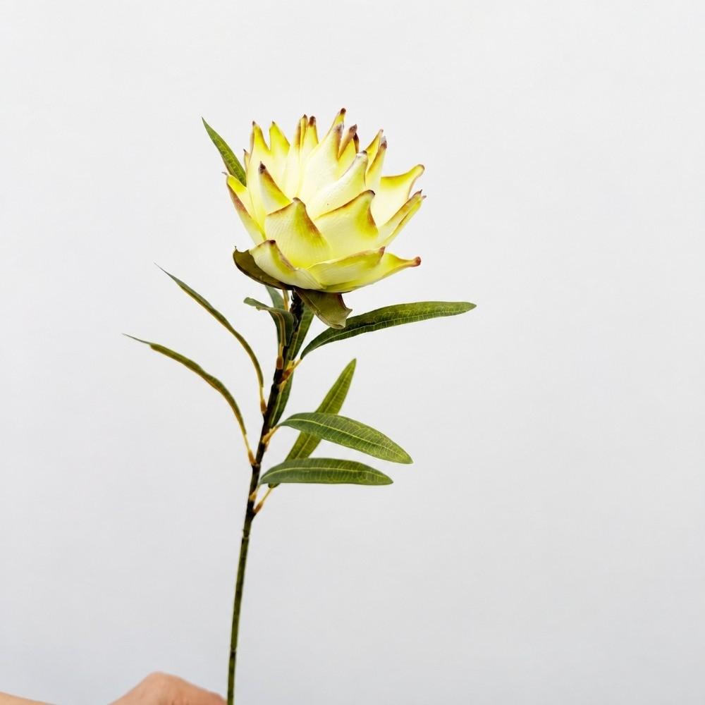 Floral Display Artificial Emperor Protea Flowers Large Faux Thistle Flowers  Wedding Decoration