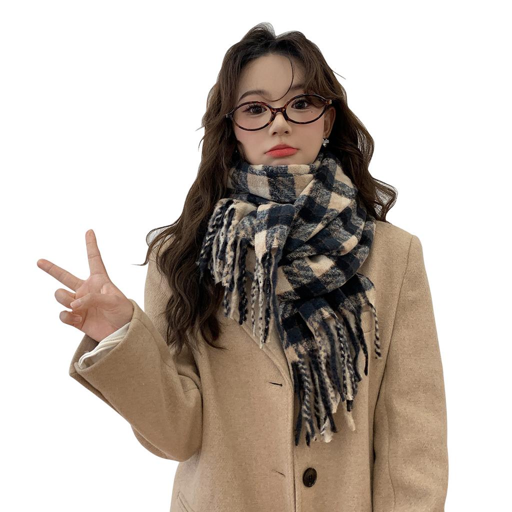 Clearance versatile color matching plaid scarf autumn and winter senior atmosphere scarf couple thickened warm shawl