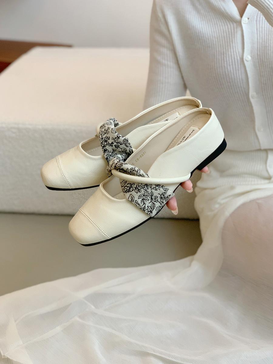 

Inner heightened thick-soled bag head half slippers women s summer wear French retro fairy casual Mary Jane black sandals 40