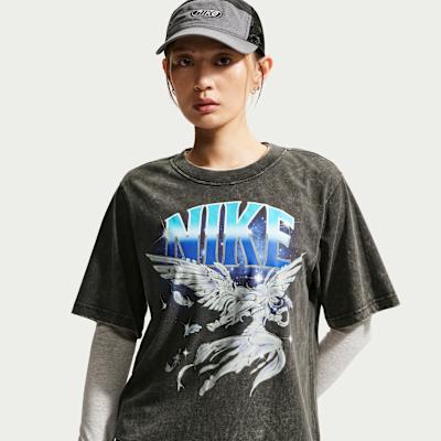 Nike T Shirts Women s Gray Crew Neck S