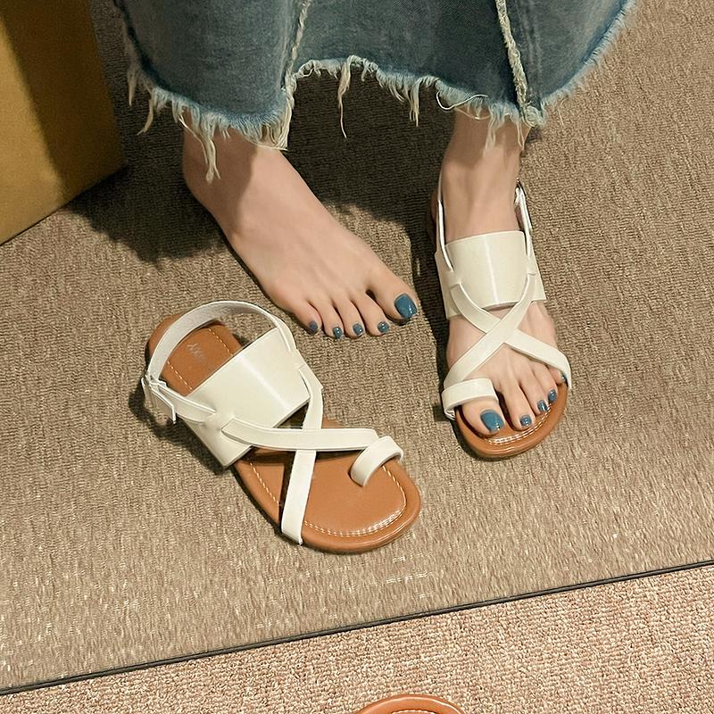 Fashion Women's Casual Flat Sandals Clip Toe Design Trend Brown Comfortable Roman Shoes Summer Wear Sandals Every Day Zapatos De Mujer
