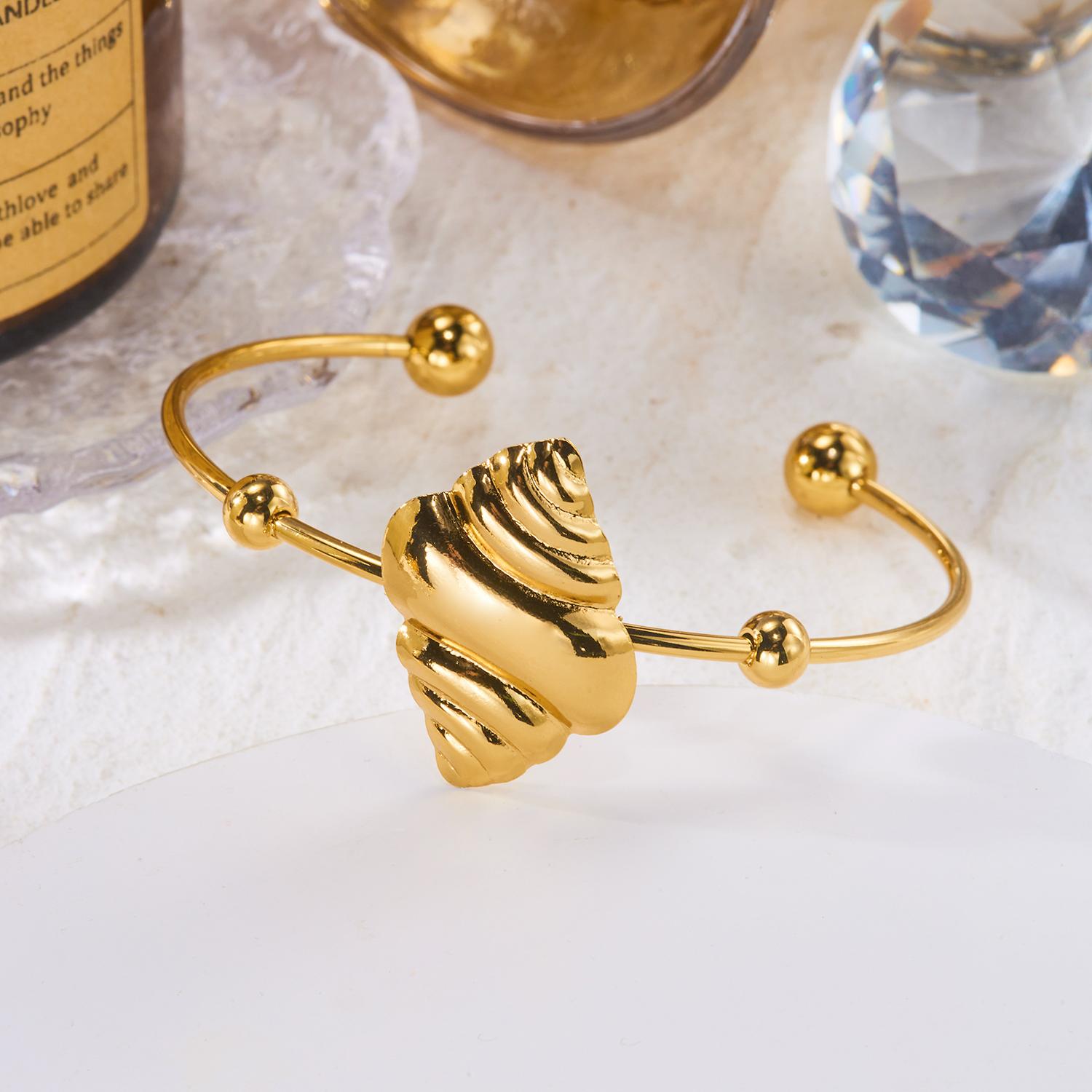 

Exaggerated Sun Flower Stainless Steel Cuff Bracelets for Women Fashion Octopus Starfish Open Banggle Stackable Jewelry Gift