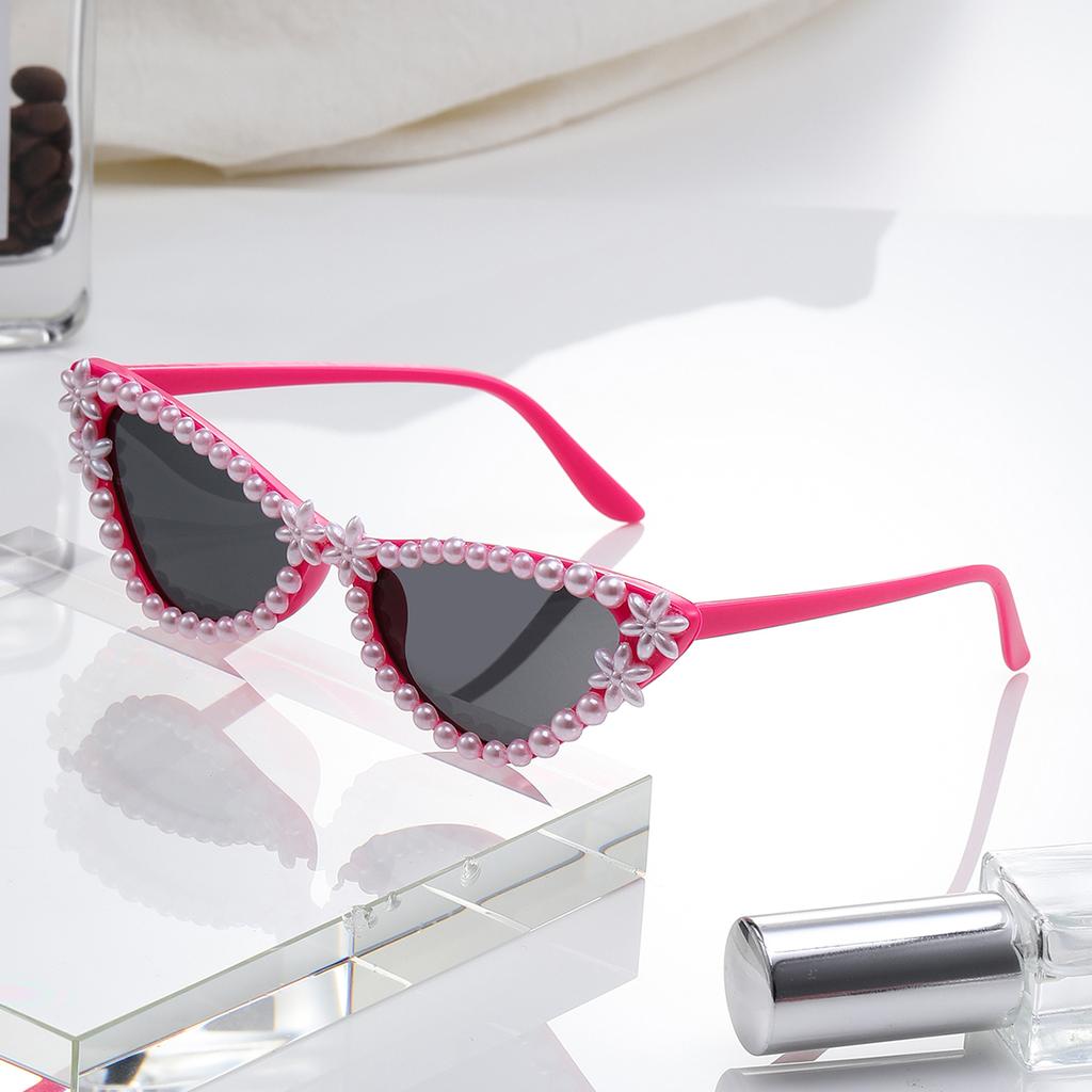 New Cross-border Framed with Letters Glasses Personality Holiday Atmosphere Photo Modeling Trend WOMEN'S GLASSES