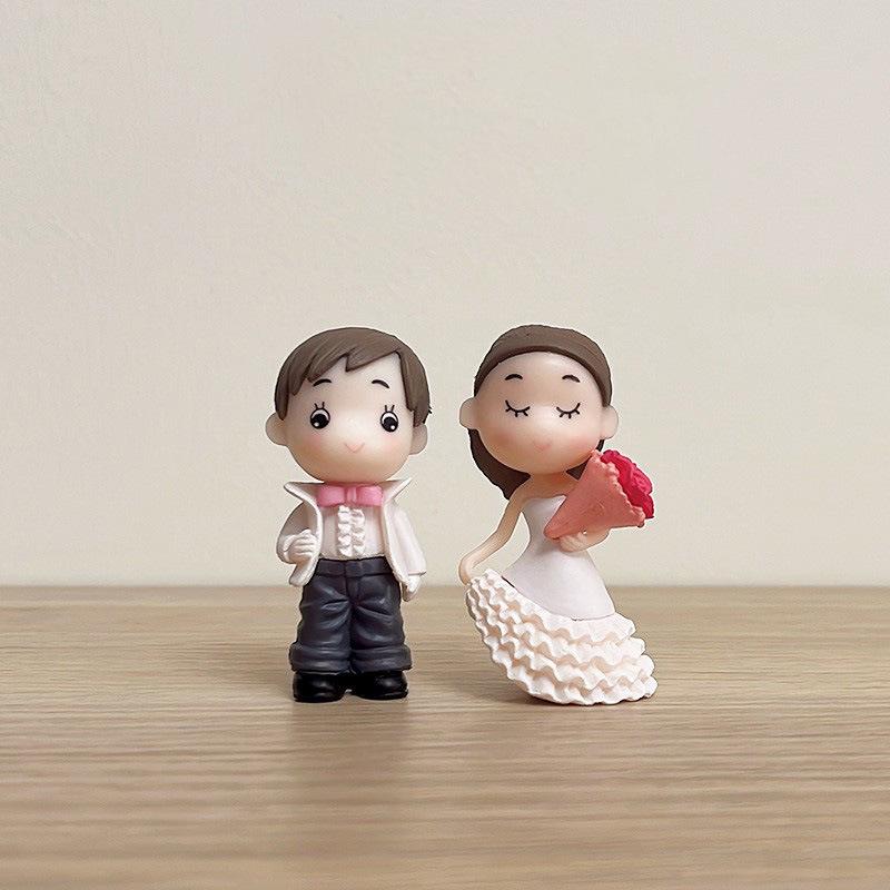 Adorable Western-Style Newlywed Couple Korean-Inspired Creative Figurines for DIY Garden Landscapes