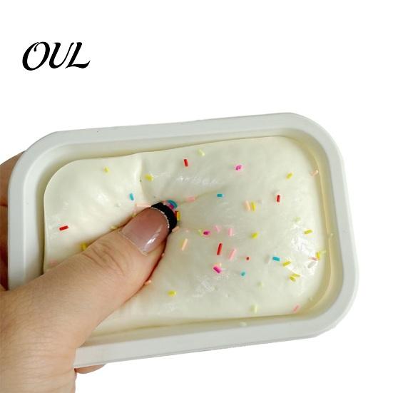 Stress Reduction Gadget Ice Cream Cake Squeeze Toy, Slow Rising Sensory Toy Relief Simulation Dessert Food Pinch for Anxiety Relieving Anti-stress