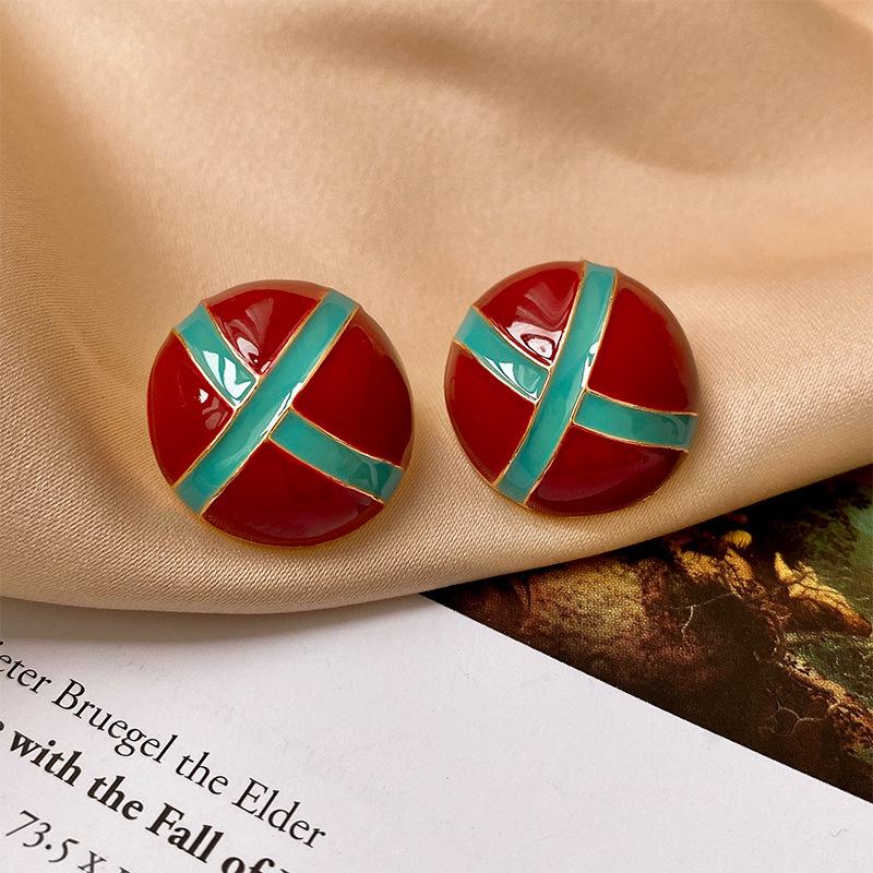 Silver Needle Vintage Geometric Court Style Light Luxury Retro Stud Earrings for Women