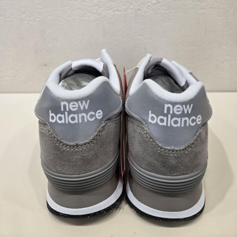 New Balance Domestic Store Edition 574 Classic Sneaker Ml574evg