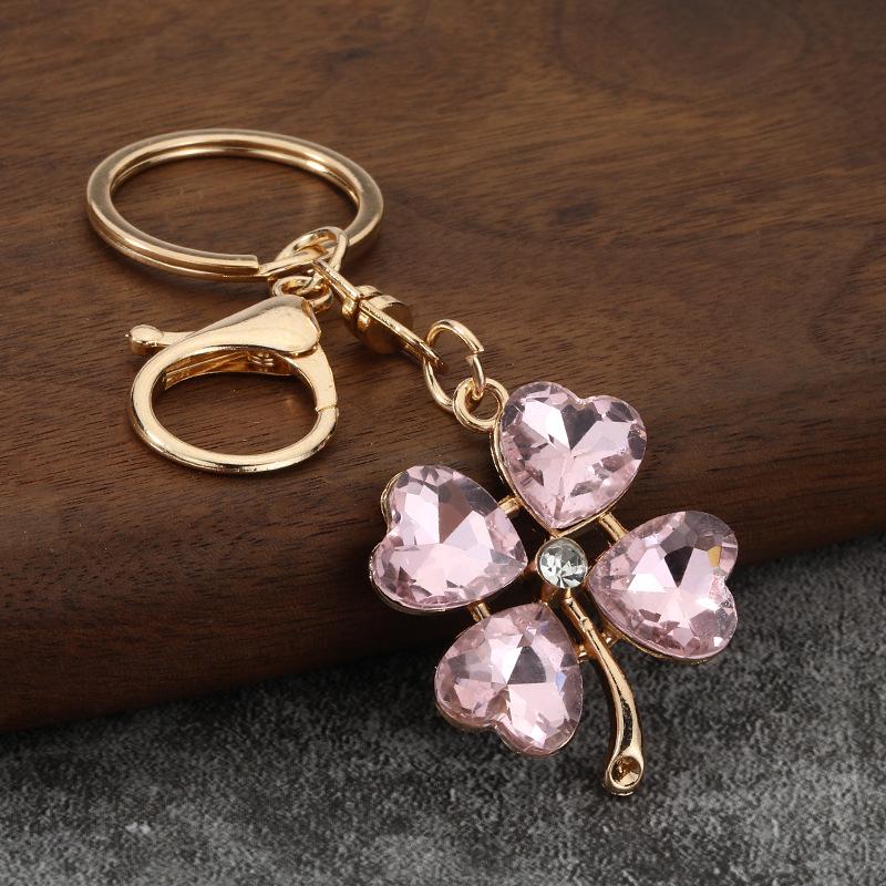Luxury Rhinestone Four-Leaf Clover Keychain Green Leaf Fashion Keyring Bag Charm for Women Trendy Exquisite Gift