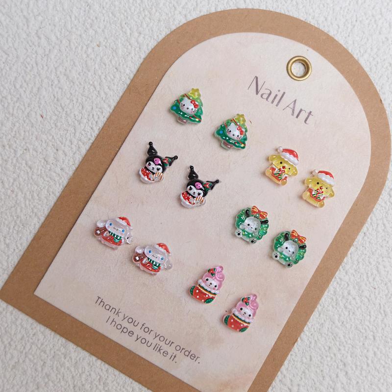 50Pcs Mini Resin Cartoon Christmas Kitten Puppy Christmas Tree Ornaments Jewelry Making Manicure Hairwear Accessories