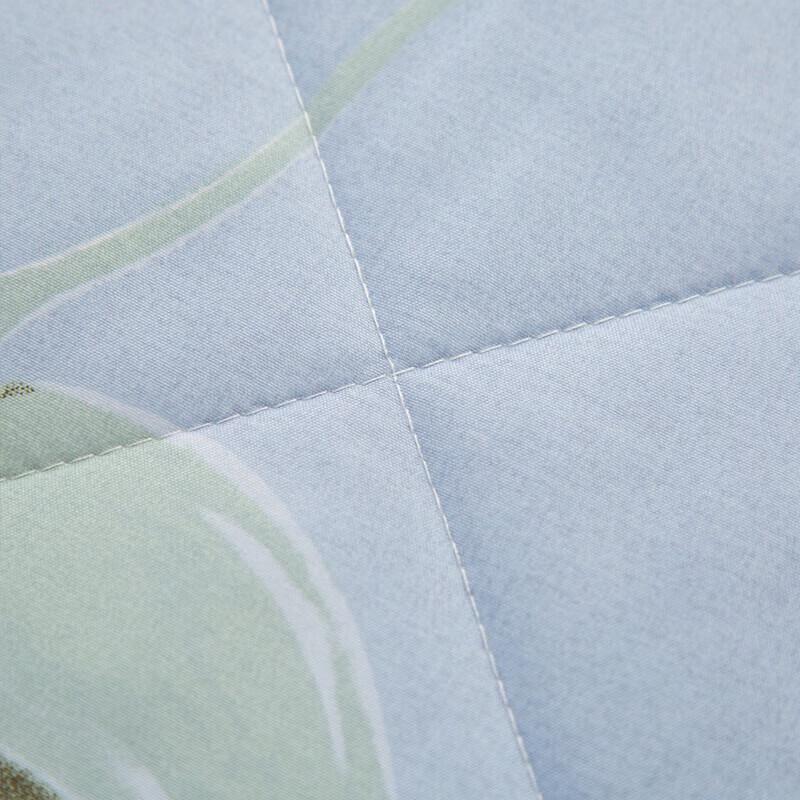 LOVO Summer Fiber Comforter