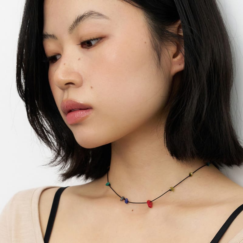 geegee gemmy string chocker necklace