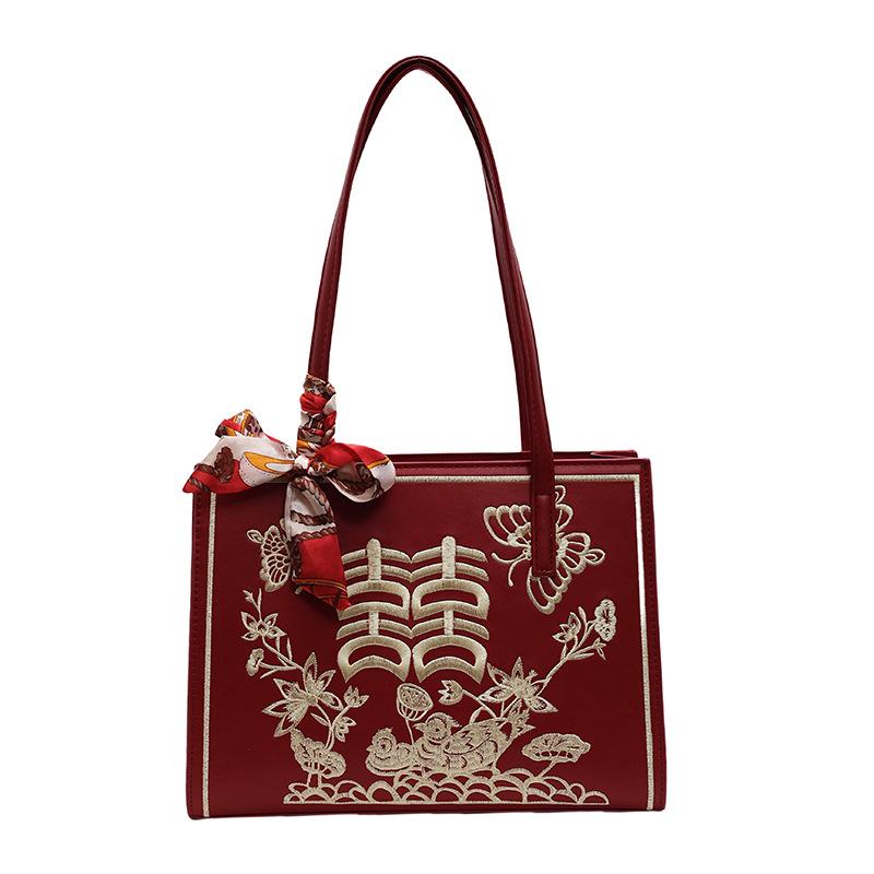 

Сумки Женские сумки 2025 Новая китайская вышитая свадебная сумка-тоут ins Стильная ретро большая вместимость плечевая сумка-тоут