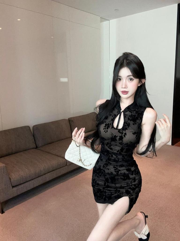 Slim Fit Cheongsam Sleeveless Bodycon Dress for Women