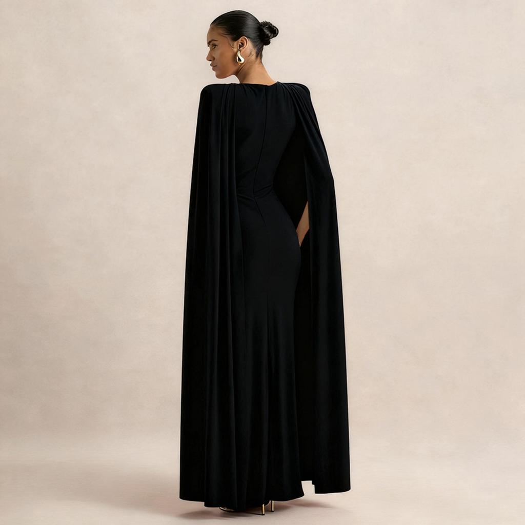 Elegant European Style Autumn/Winter Women's Evening Gown - Solid Color, Pleated, Round Neck, Waist-Cinched Skirt