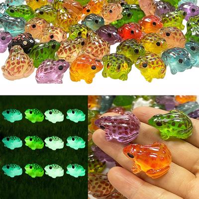 Set of 60 Glow In The Dark Mini Resin Frogs for Garden and Craft Decoration Luminous Additions for Outdoor Scenes