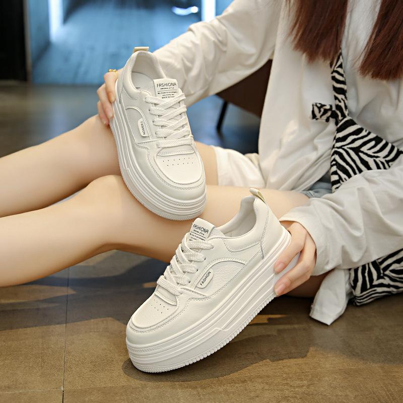 Thick-soled heightening little white shoes women's 2025 spring and autumn new versatile casual board shoes comfortable and non-slip sports women's