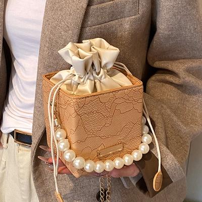 High-end Beaded Chain Bucket Bag for Women's New Fashionable and Versatile Personality Niche Shoulder Bag for Women's Crossbody Bag