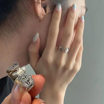 Neuer koreanischer einfacher Ring Glücklicher kleiner Mann geschnitzter Ring Vintage eleganter Charme Temperament Ring Mädchen Party Silber Persönlichkeit Party Ring Home House Ring