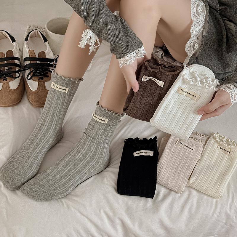 Female Spring and Autumn Pure Color Draw A Letter Cloth Label Ear Side In The Tube Pile Socks