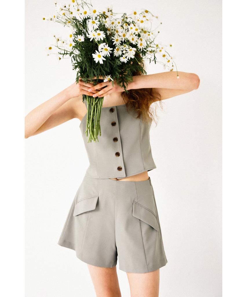 Leusejiem Khaki Anne Short Pants