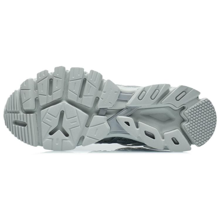 Li Ning Furious Rider ACE 1.5 Slip Resistant, Abrasion Resistant, Breathable Low top Casual Shoes Men's Silver Gray ARYR009-2