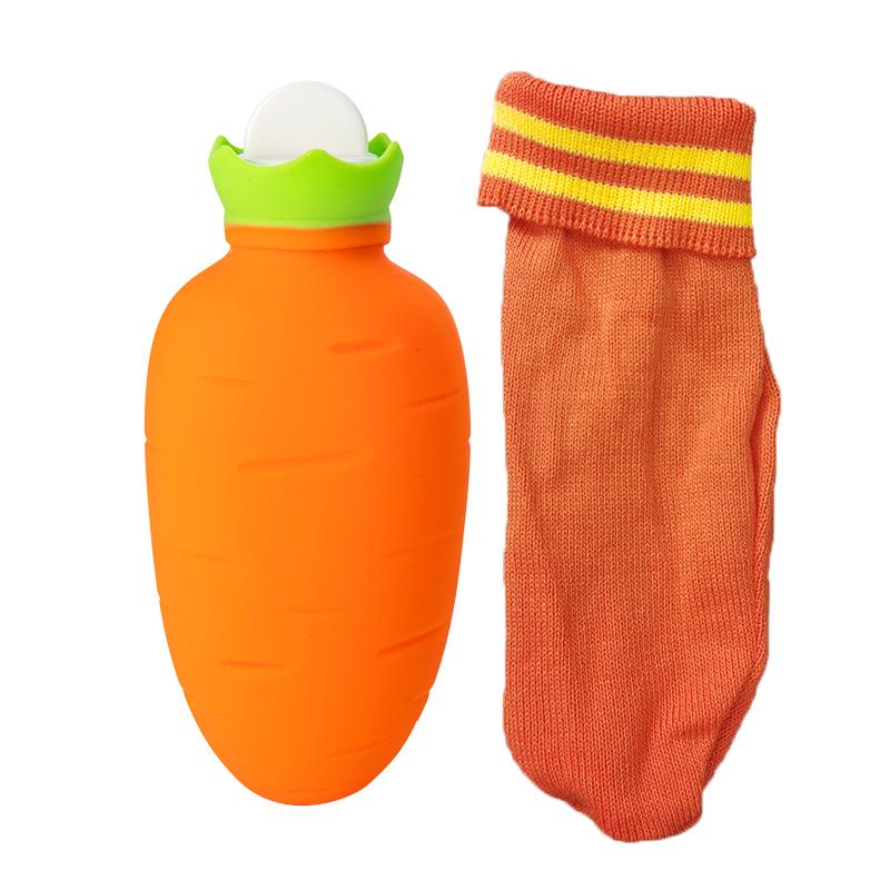 

Силиконовая бутылка для горячей и холодной воды в форме моркови, подходит для микроволновой печи