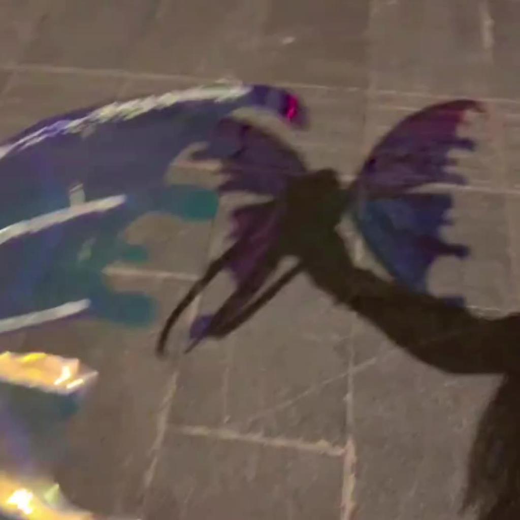 Kids Light-Up Fairy Wings – Iridescent Angel Costume for Ages 3-12, Great for Birthday, Cosplay & Halloween