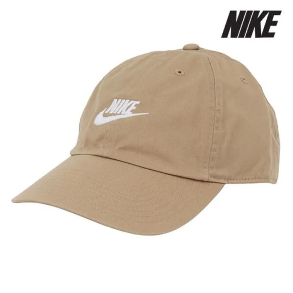 Cap /W3- FB5368-297 / Club Unstructured Futura Wash Cap FREE