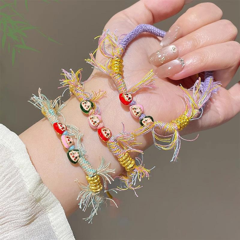 Handmade woven rope dripping oil triangle bracelet cute niche design temperament fashionable versatile exquisite jewelry women