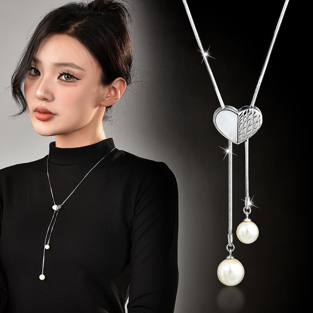Heart Contemporary Shaped Magnetic Sweater Chain With Pearl Dangles For Style Womens