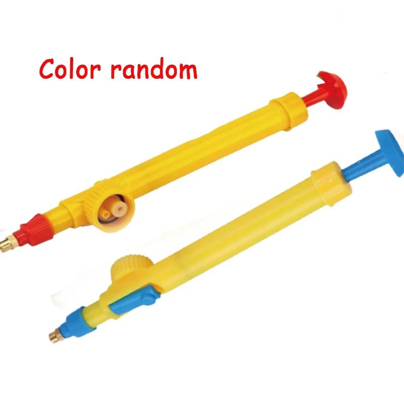 

Случайным образом выберите один из синего и красного цветов: ручной насос высокого давления, ручной распылитель, регулируемая насадка для бутылок с напитками, насадка Garde