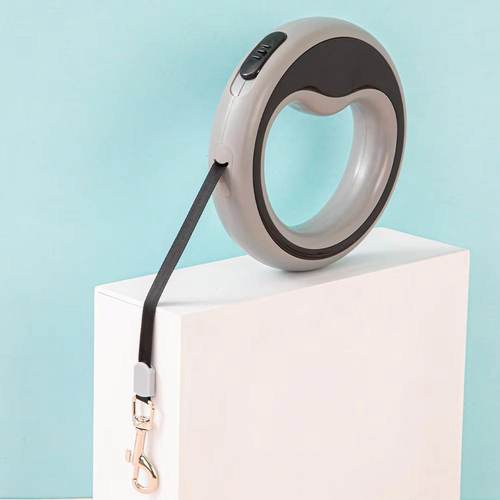 250cm/98.43in Automatic Retractable Dog Leash for Small Medium Dogs Durable Outdoor Training Pet Lead Accessories