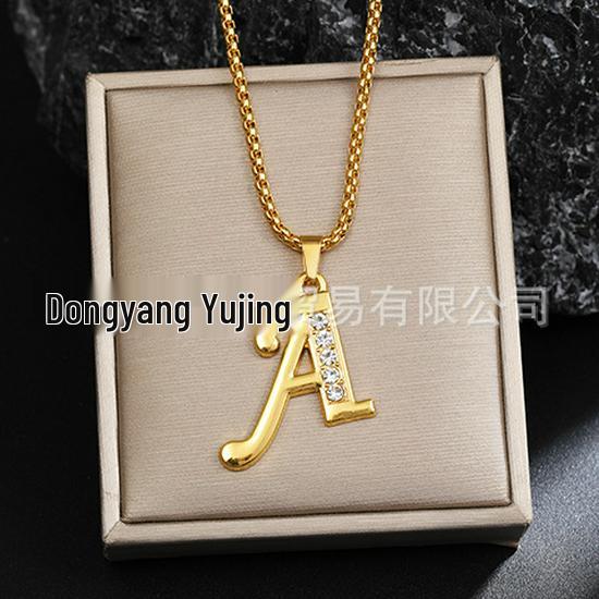

Летнее унисекс ожерелье с буквами, инкрустированными бриллиантами, 2025 - Популярный европейский и американский креативный ювелирный аксессуар Letter G Titanium Chain