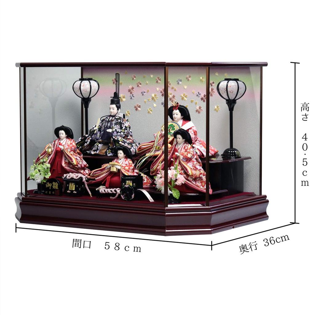 Panenka Kodomoya Hlavní obchod Dekorace na pouzdro pro panenku Hina Dekorace na pouzdro pro panenku Hina pro pět osob Šířka 58 x Hloubka 36 x Výška 40,5 cm S-2807Z