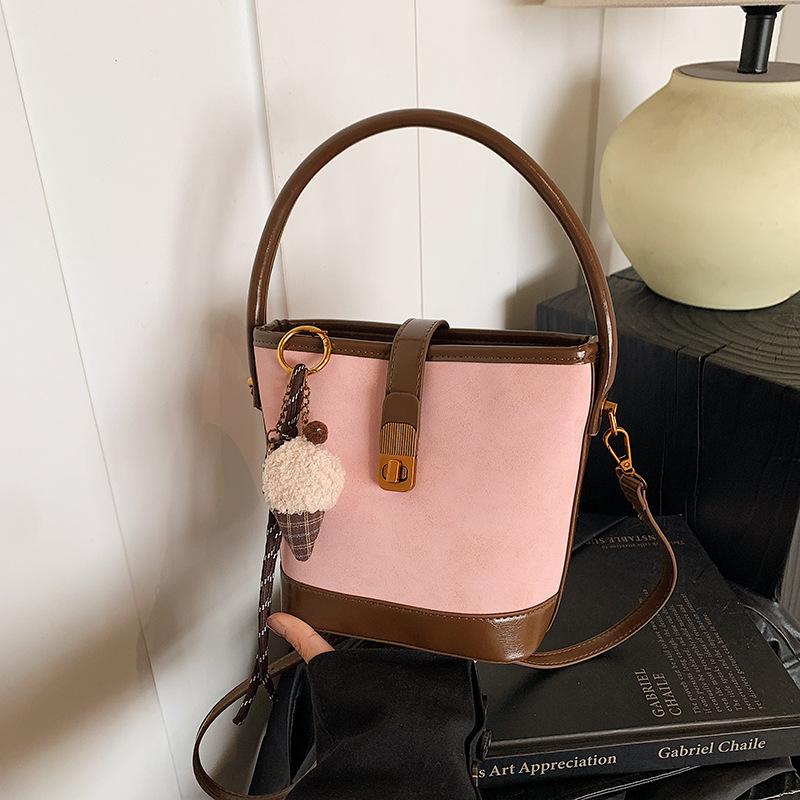 Premium Contrasting Color Handbag Women's 2025 Winter New Fashion Simple Bucket Bag Niche Messenger Shoulder Bag