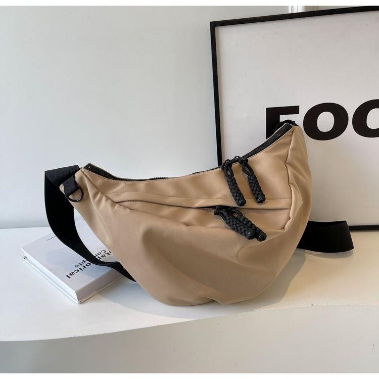 Chic And Spacious Dumpling Shaped Shoulder Bag For Women Trendy Oxford Cloth Design