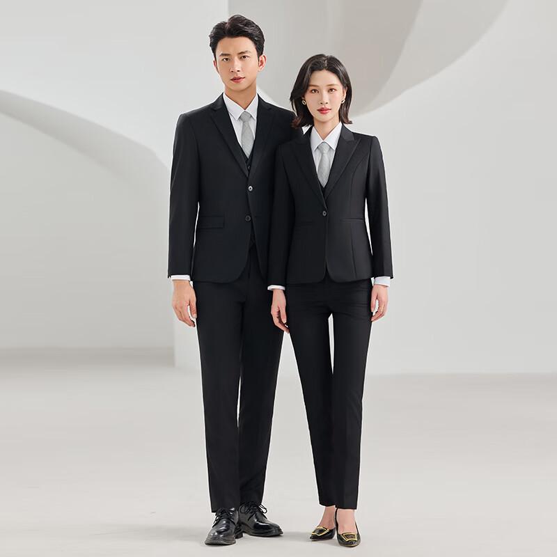 Деловой костюм Trueman на четыре сезона, не мнущийся 38