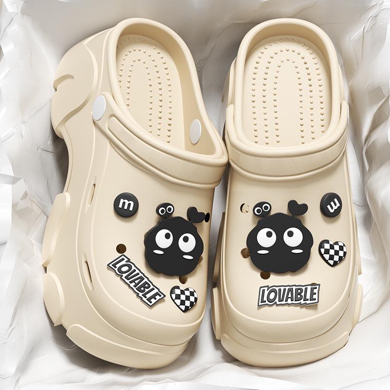 Women's Summer Thick-Soled Height-Increasing Perforated Beach Shoes – Lightweight EVA Material for Comfort and Durability.