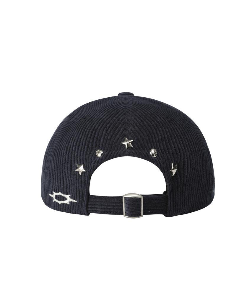 Lujeoseukeulleob Corduroy L Logo Studded Cap Navy